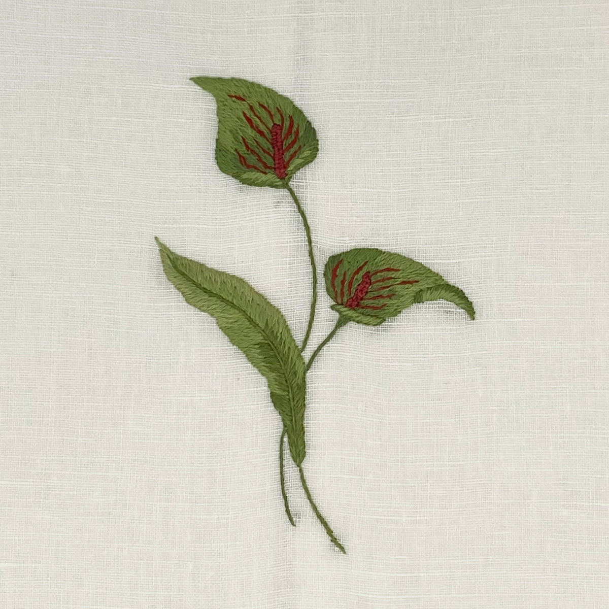 cotton linen embroidered guest towel detail